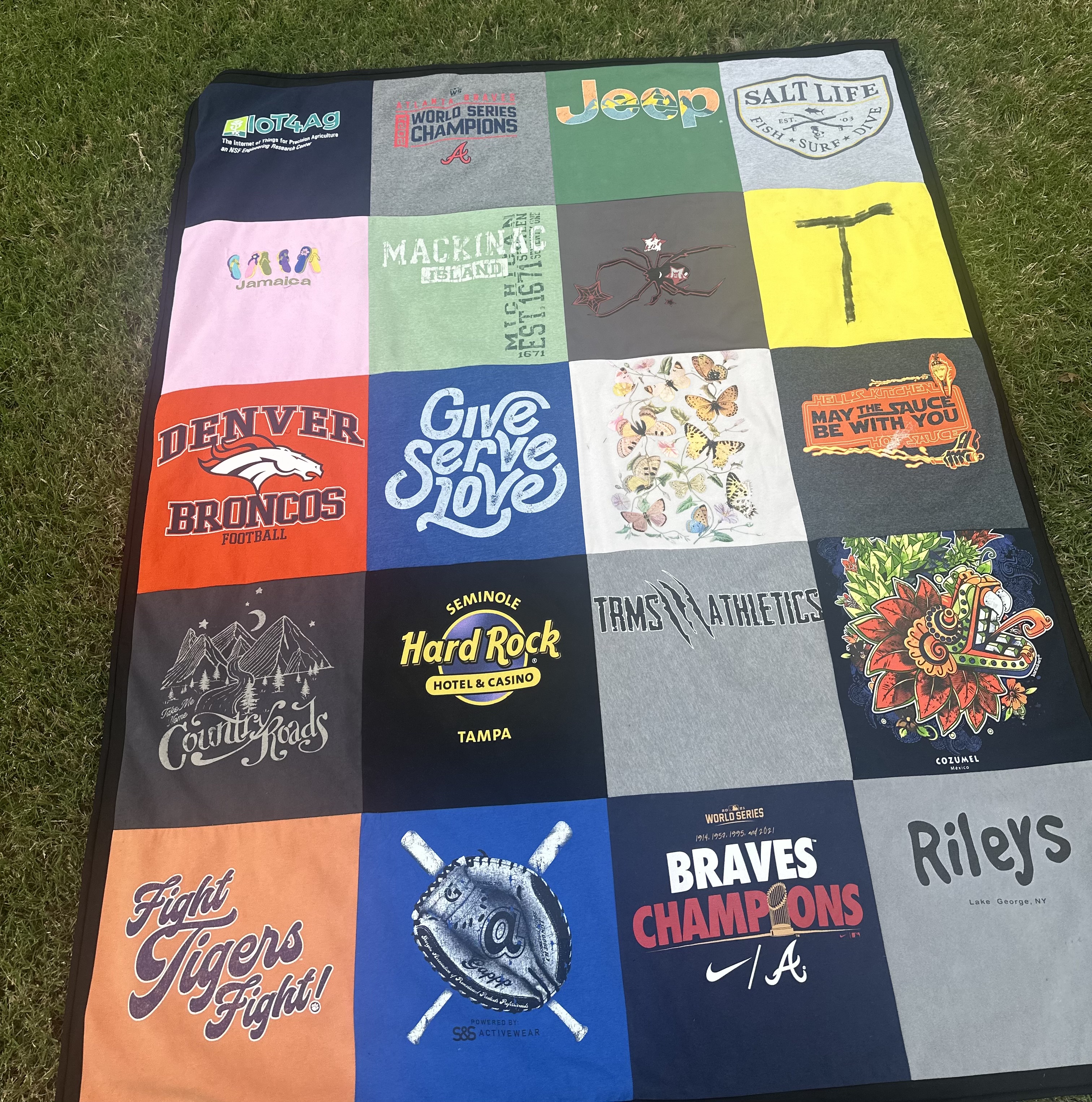 Custom T-shirt quilt